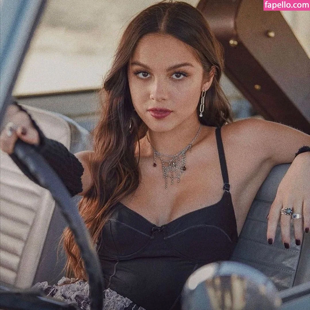 Olivia Rodrigo Onlyfans Photo Gallery 