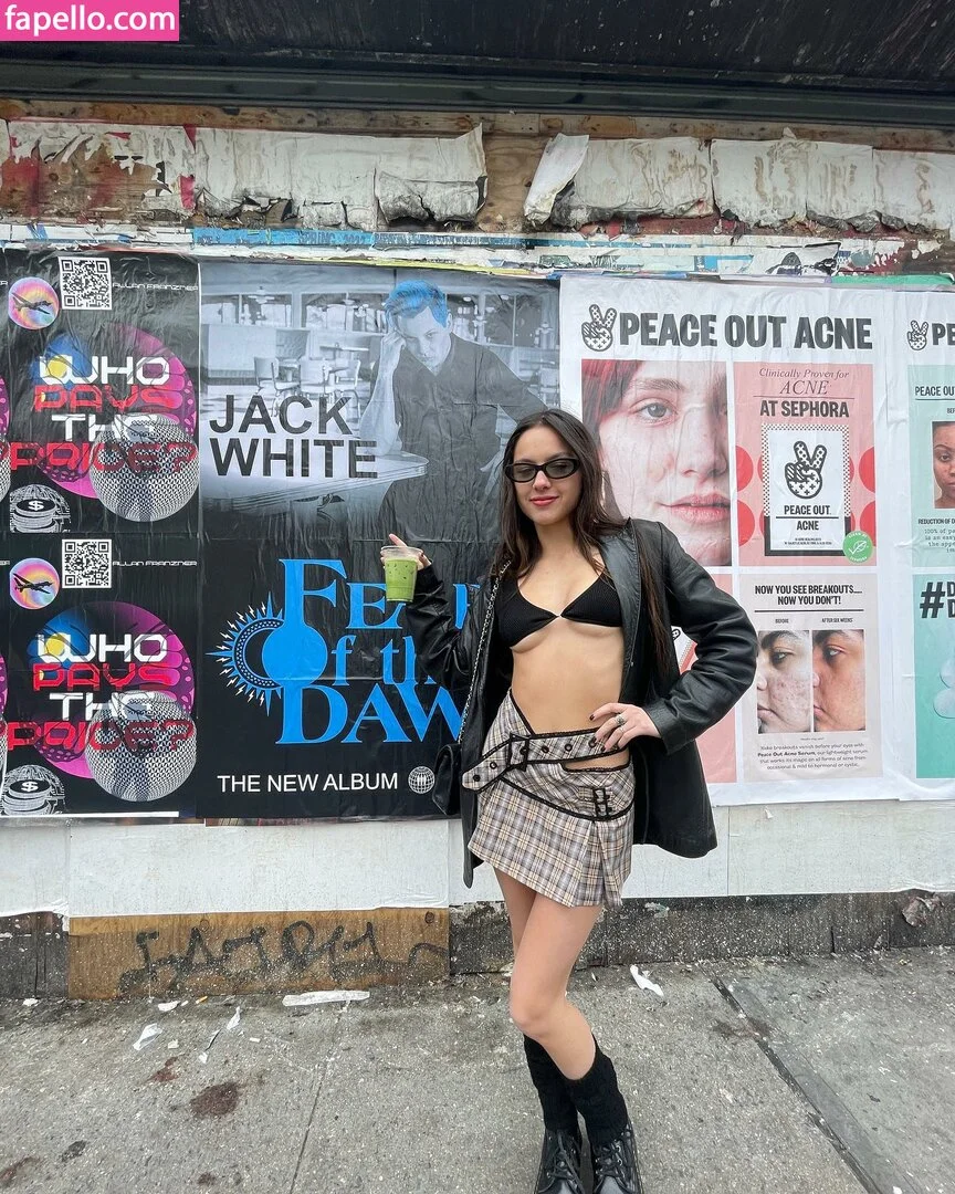 Olivia Rodrigo Onlyfans Photo Gallery 