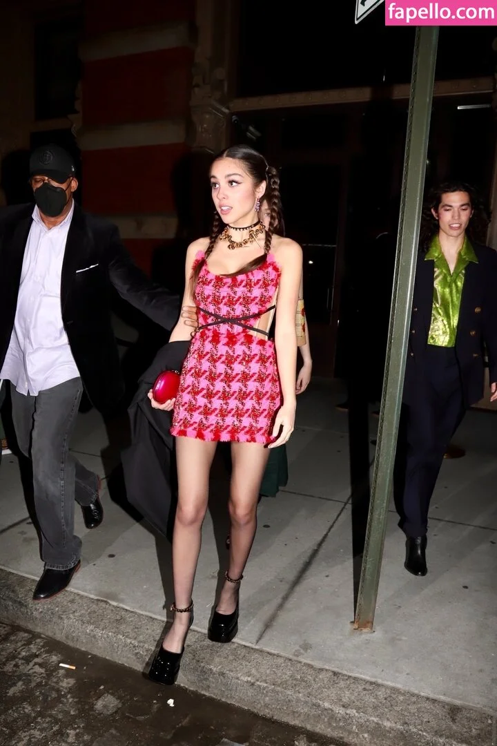 Olivia Rodrigo Onlyfans Photo Gallery 