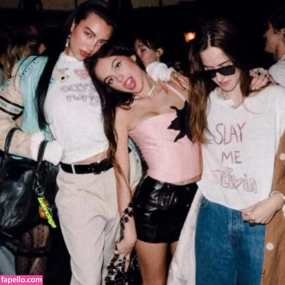 Olivia Rodrigo Onlyfans Photo Gallery 