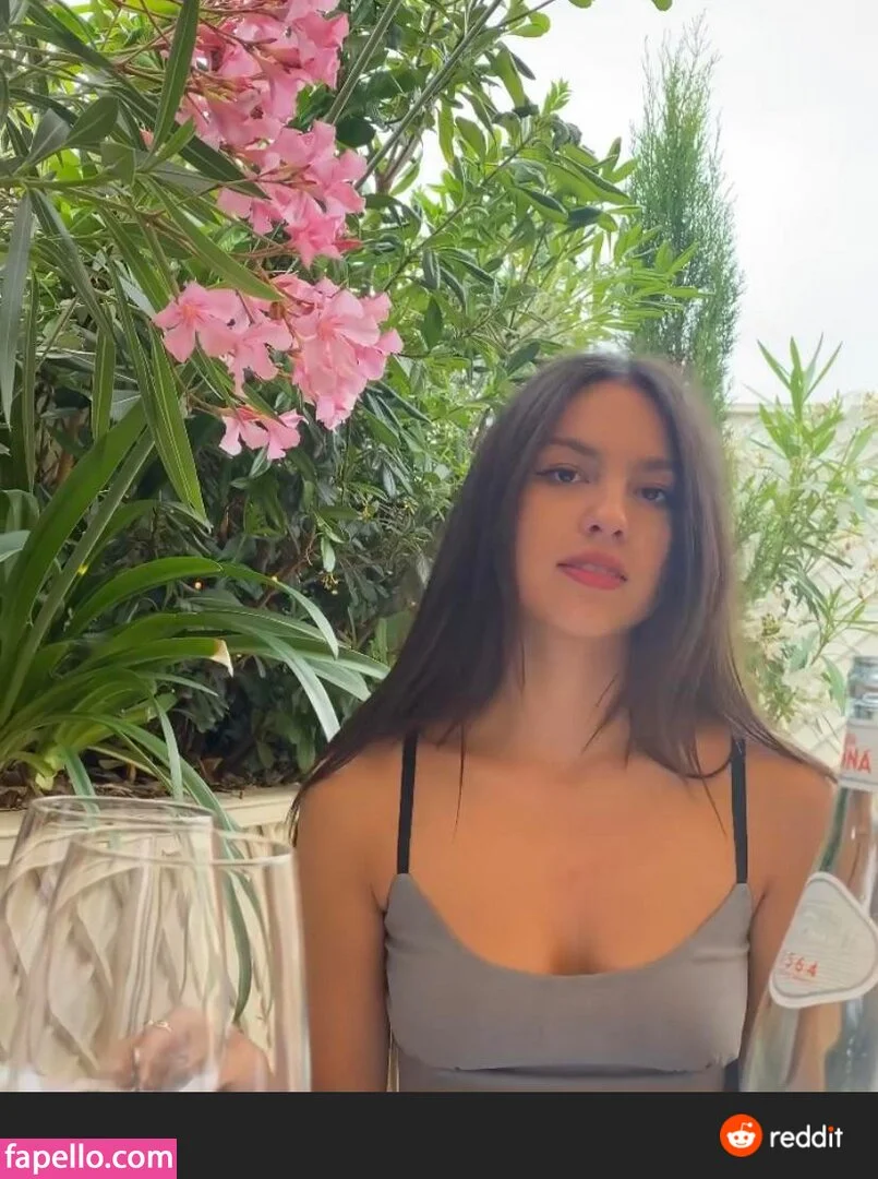 Olivia Rodrigo Onlyfans Photo Gallery 