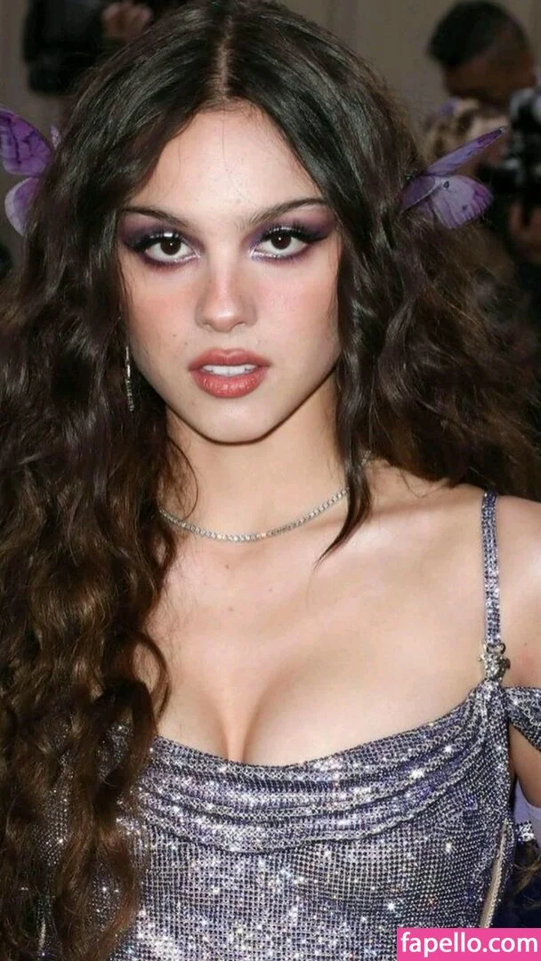 Olivia Rodrigo Onlyfans Photo Gallery 