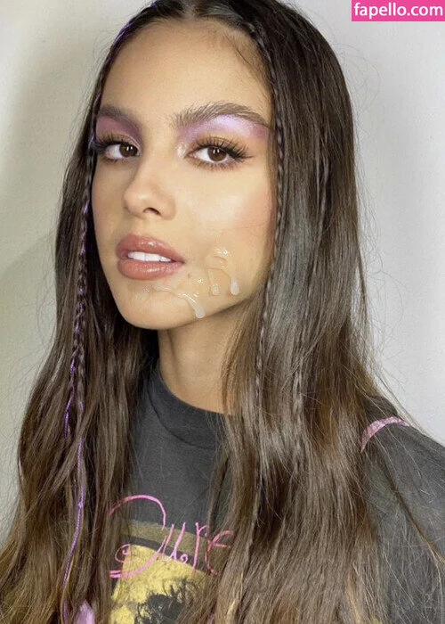 Olivia Rodrigo Onlyfans Photo Gallery 