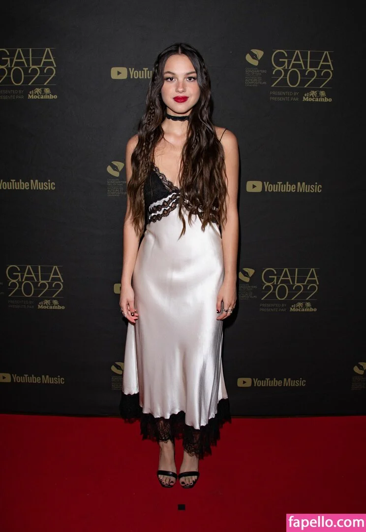 Olivia Rodrigo Onlyfans Photo Gallery 