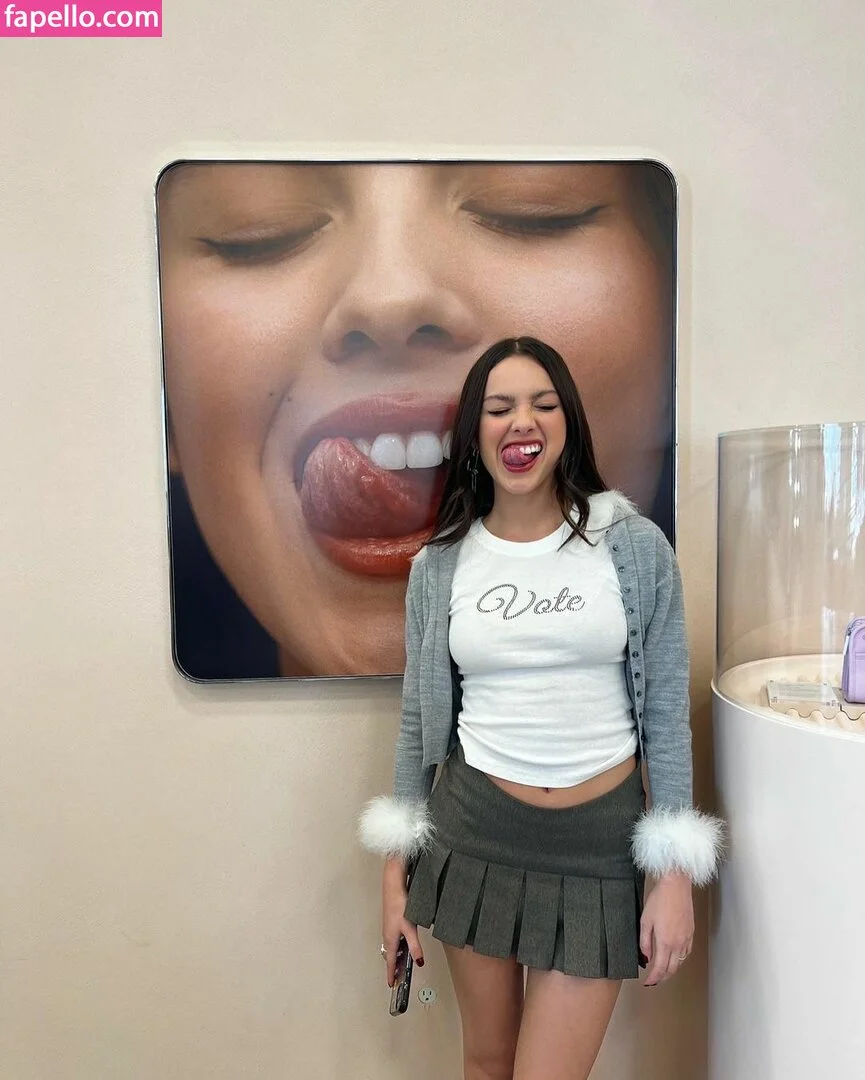 Olivia Rodrigo Onlyfans Photo Gallery 