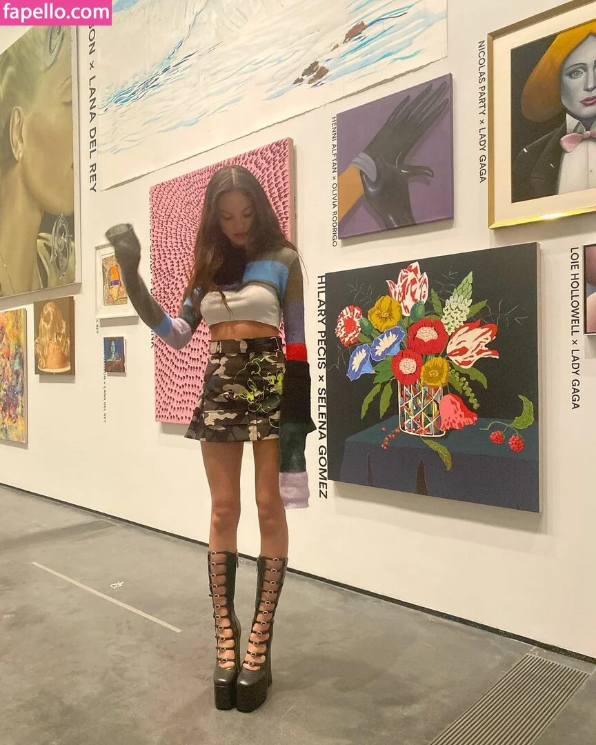 Olivia Rodrigo Onlyfans Photo Gallery 