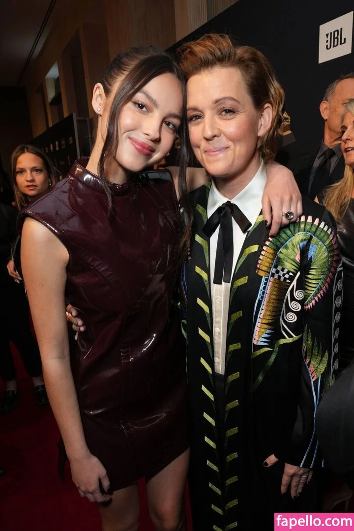 Olivia Rodrigo Onlyfans Photo Gallery 