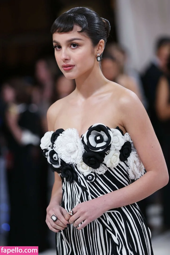 Olivia Rodrigo Onlyfans Photo Gallery 