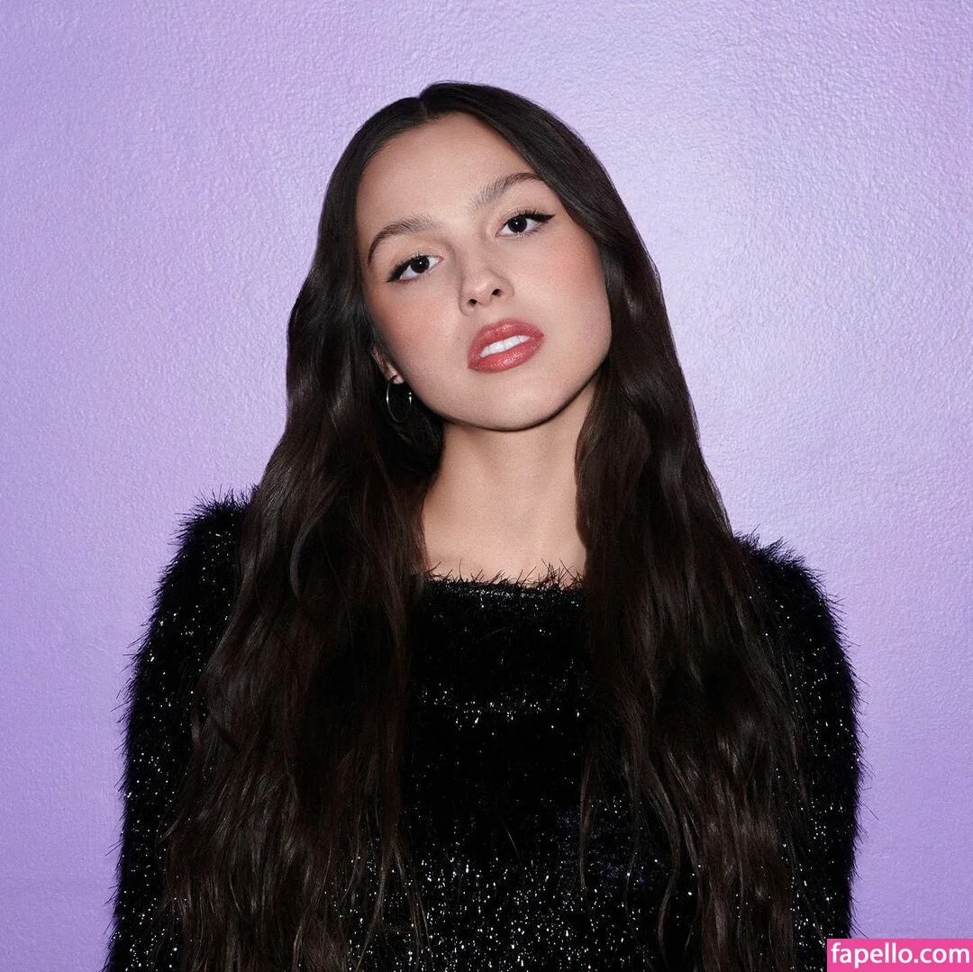 Olivia Rodrigo Onlyfans Photo Gallery 