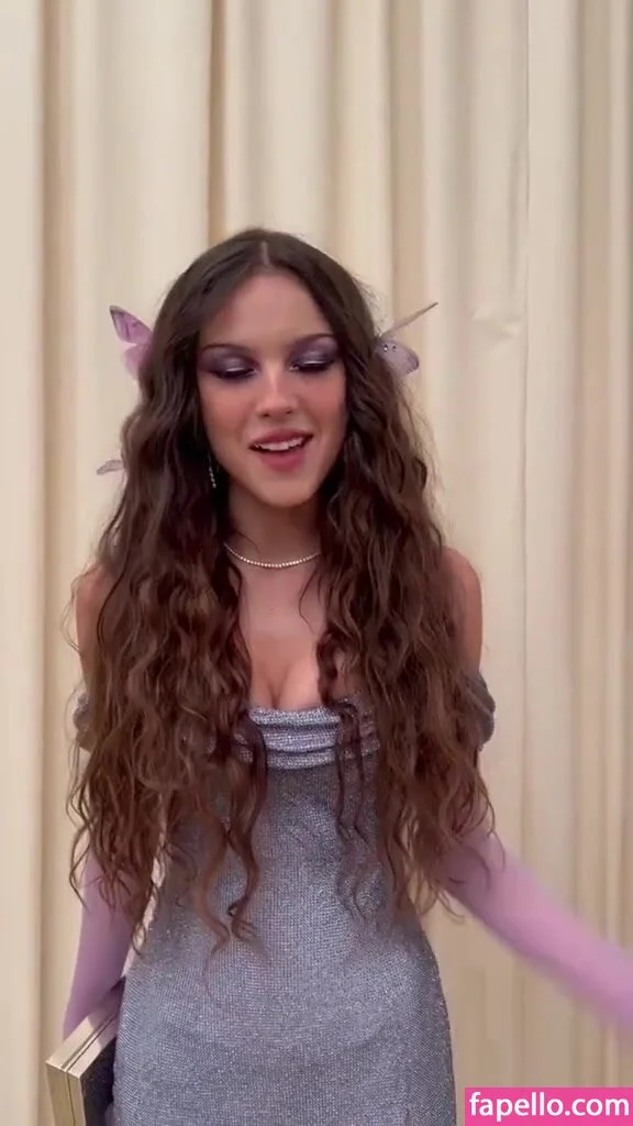 Olivia Rodrigo Onlyfans Photo Gallery 