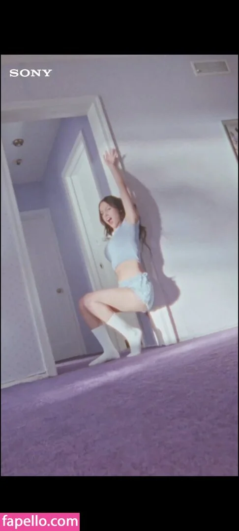 Olivia Rodrigo Onlyfans Photo Gallery 