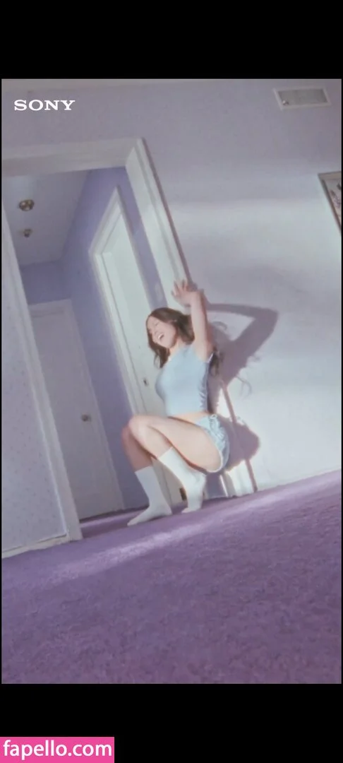 Olivia Rodrigo Onlyfans Photo Gallery 