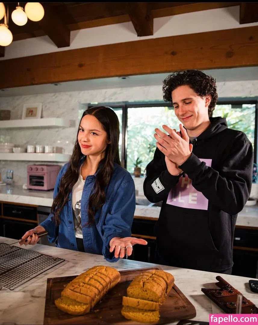 Olivia Rodrigo Onlyfans Photo Gallery 