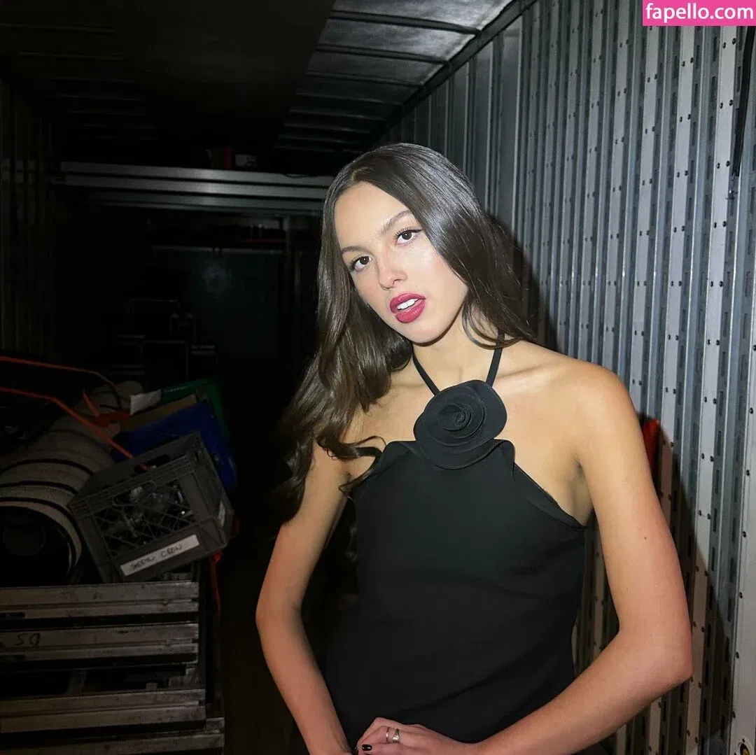 Olivia Rodrigo Onlyfans Photo Gallery 