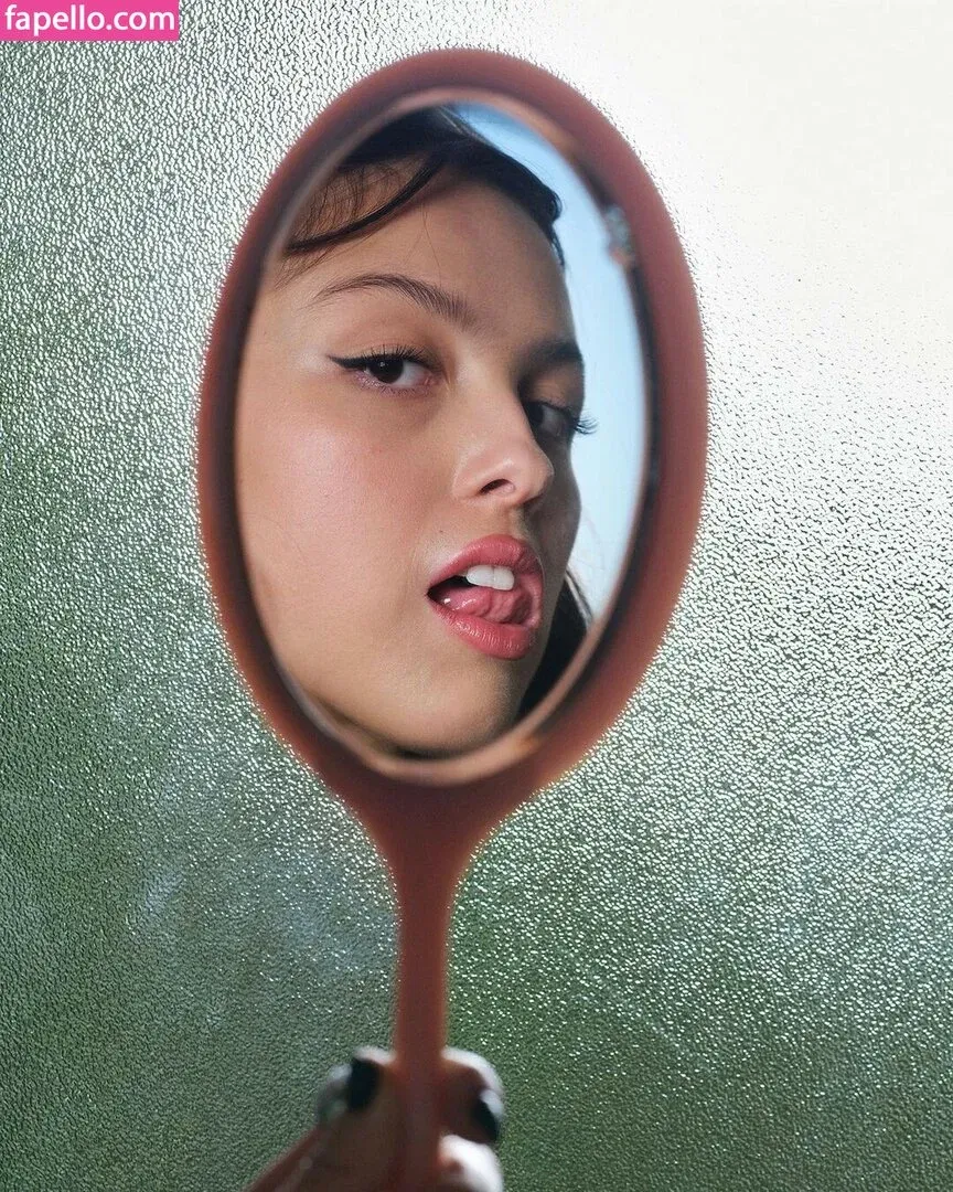 Olivia Rodrigo Onlyfans Photo Gallery 