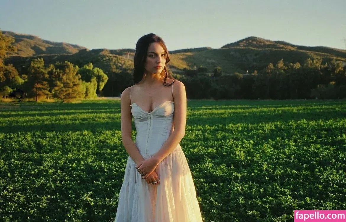 Olivia Rodrigo Onlyfans Photo Gallery 