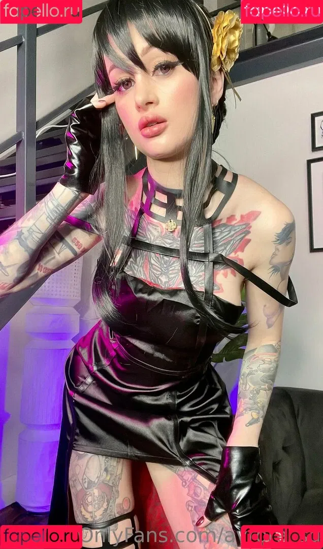 Avrora_sg Onlyfans Photo Gallery 