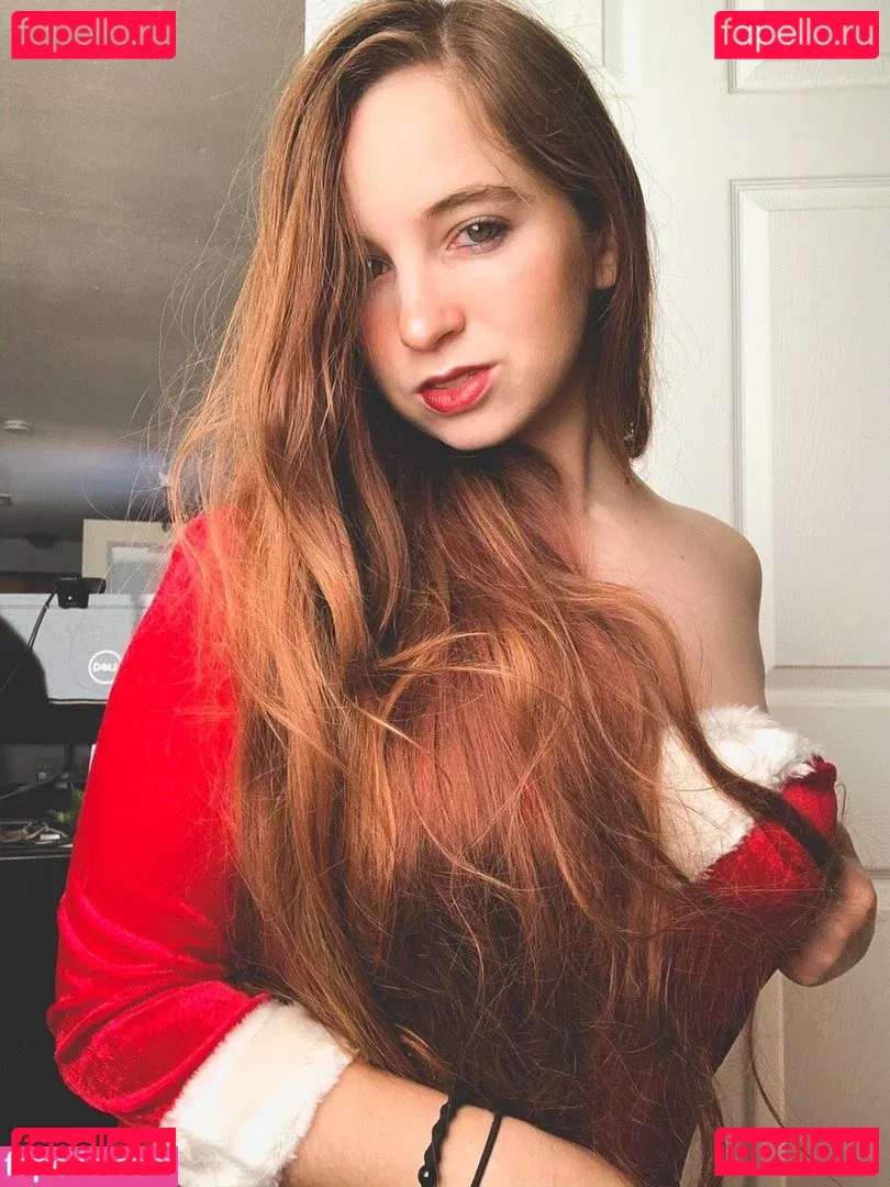 Avrora_sg Onlyfans Photo Gallery 