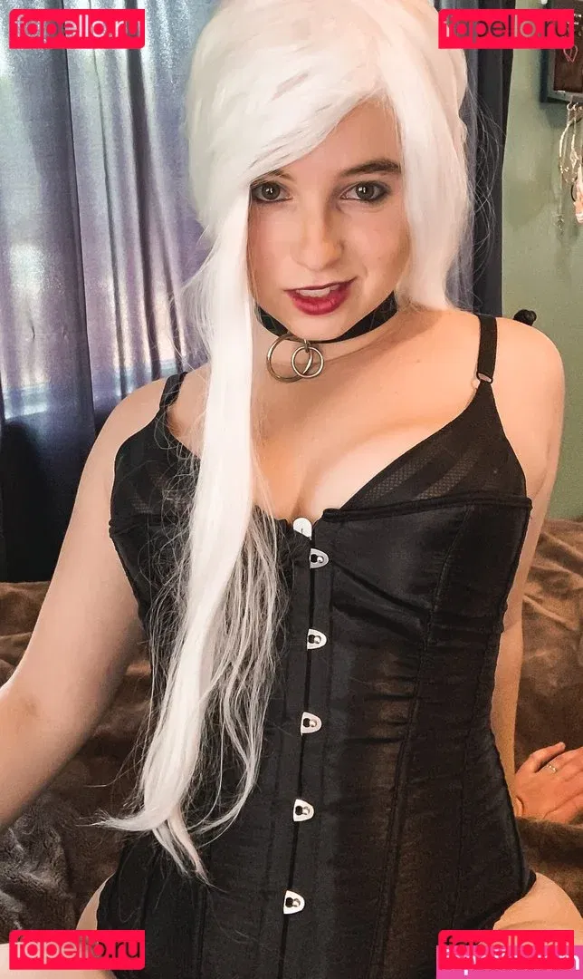 Avrora_sg Onlyfans Photo Gallery 