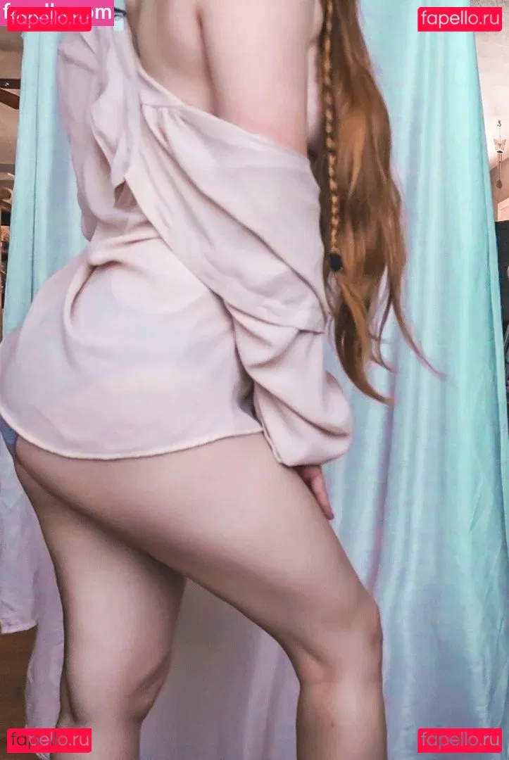 Avrora_sg Onlyfans Photo Gallery 