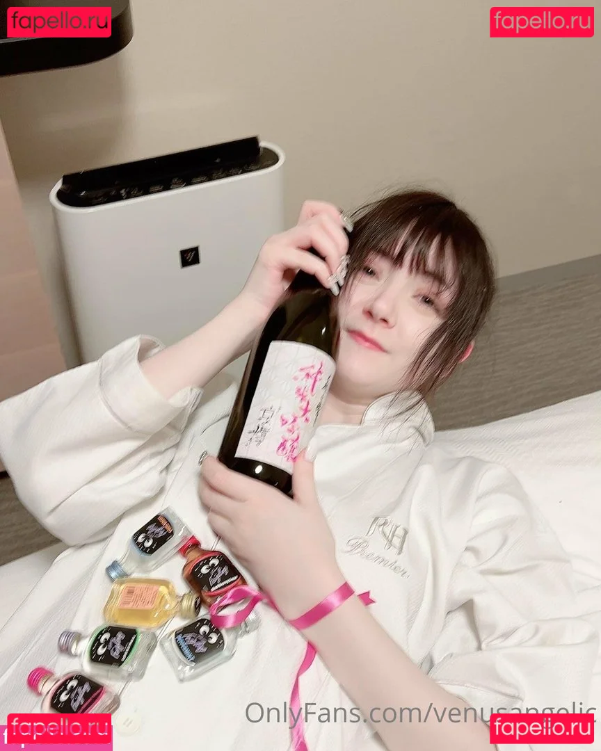 Venusangelic Onlyfans Photo Gallery 