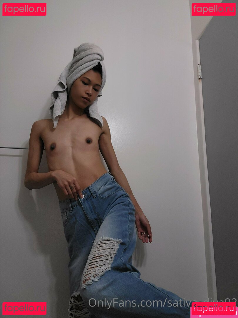 sativadiva Nude Onlyfans Photo 14