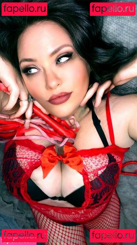 sativadiva Nude Onlyfans Photo 10