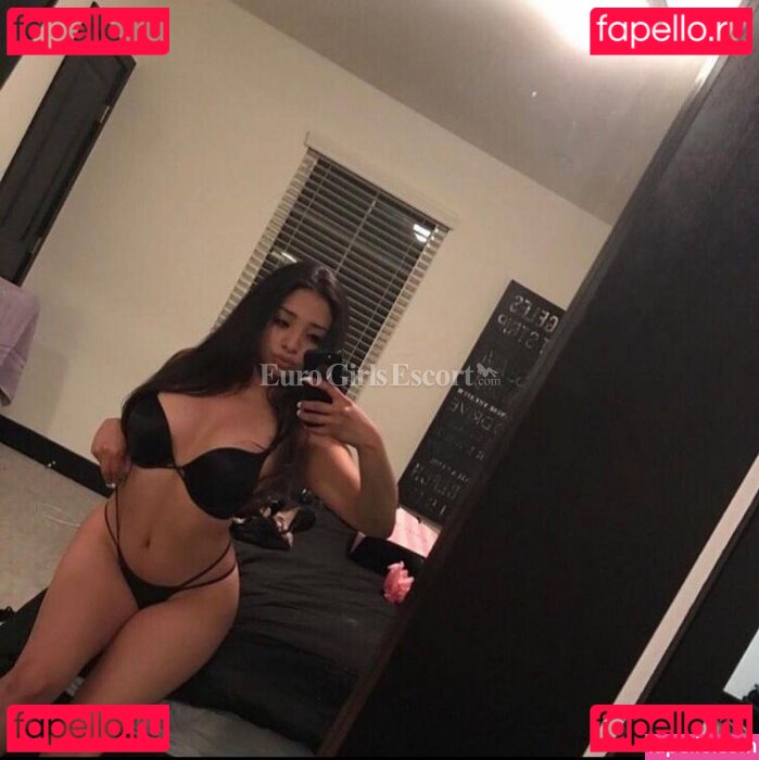 Pamela Martinez Nude Onlyfans Photo 47