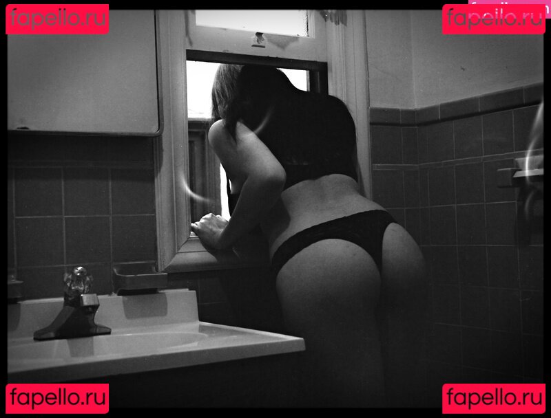 Anon Non Non Non Nude Onlyfans Photo 38