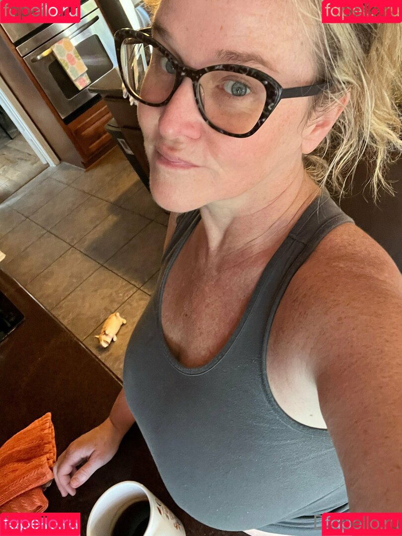 deesiren Onlyfans Photo Gallery 