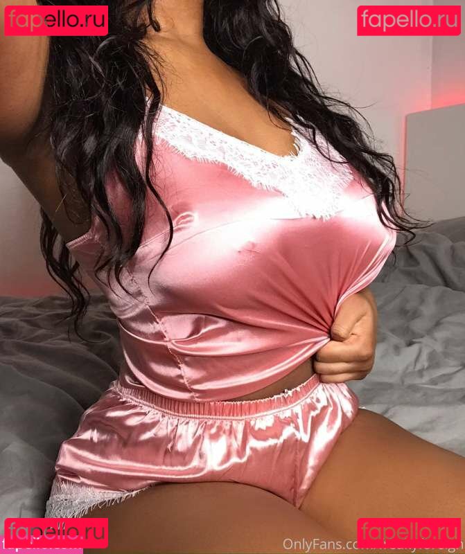 Freaky Foreign Nude Onlyfans Photo 29