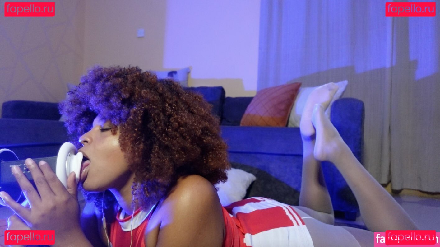 Wildheart ASMR Nude Onlyfans Photo 8
