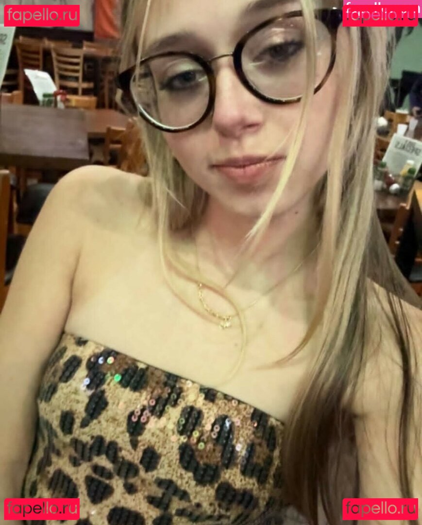 Ladybuggurl1 Nude Onlyfans Photo 5