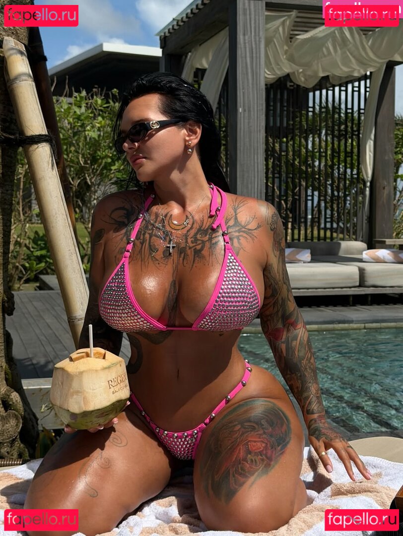 Natalia Goncharova Nude Onlyfans Photo 3