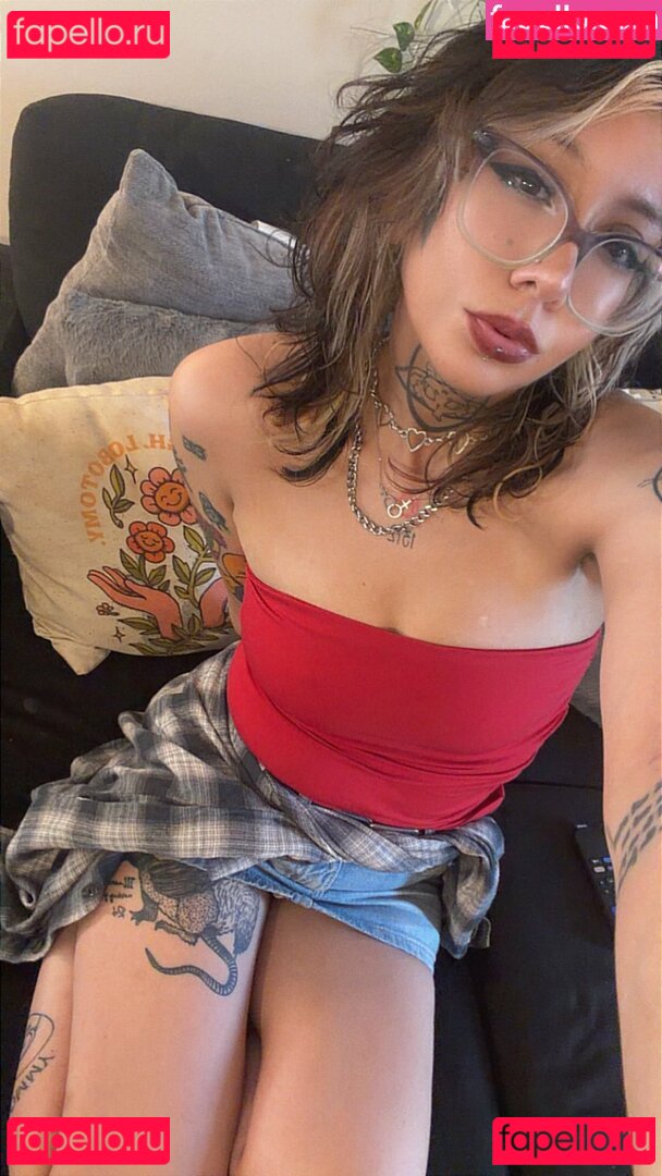 Pain Soup Nude Onlyfans Photo 9