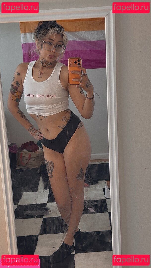 Pain Soup Nude Onlyfans Photo 8