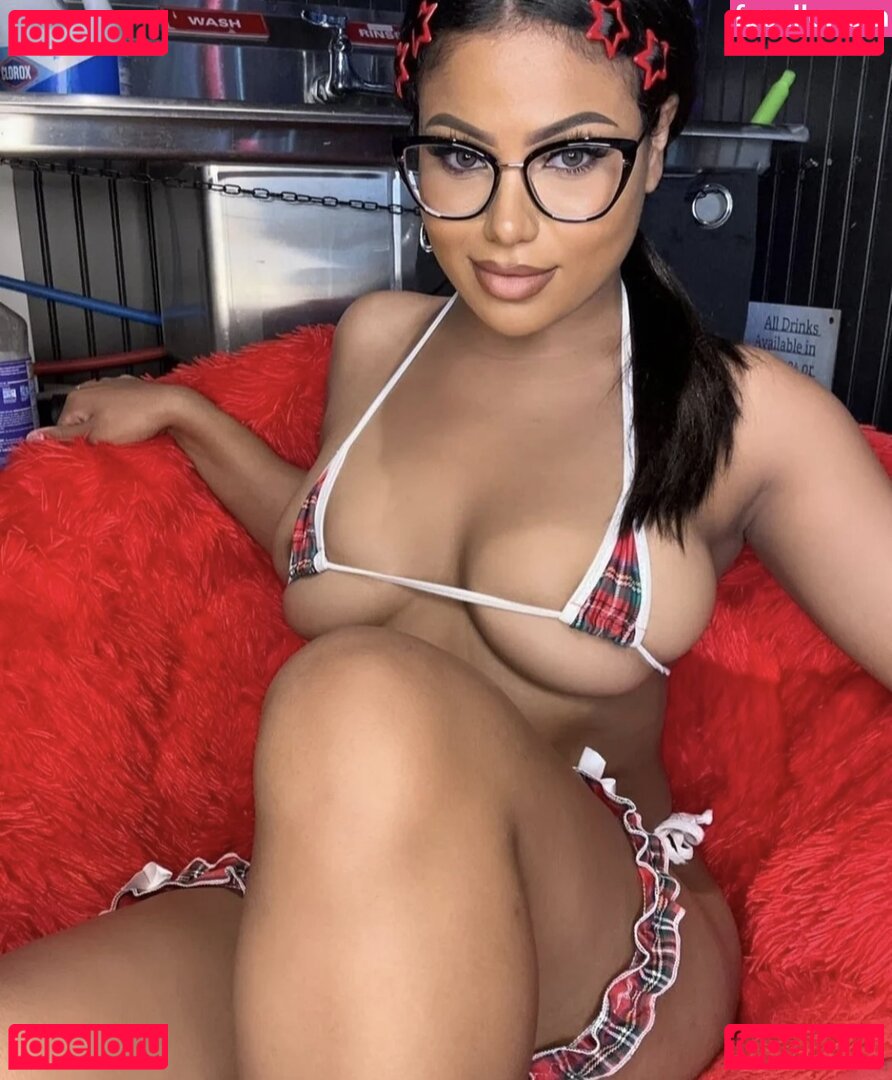 Zoebarista Nude Onlyfans Photo 38