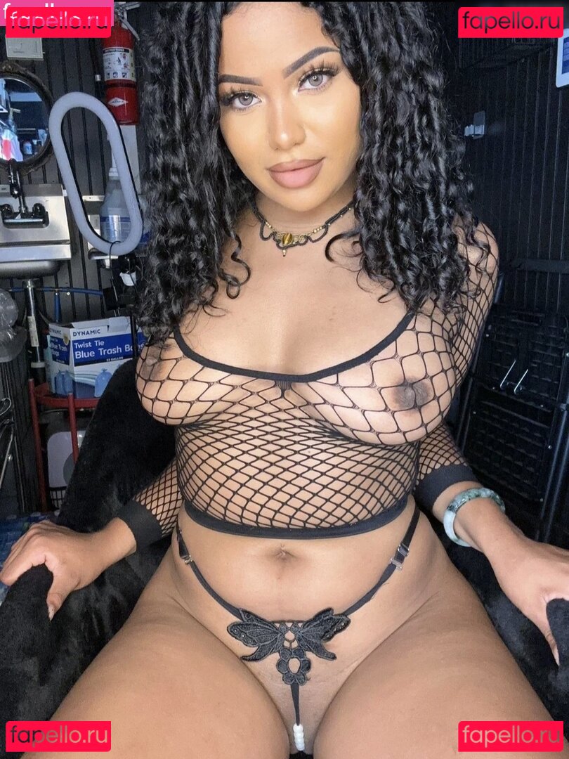 Zoebarista Nude Onlyfans Photo 34