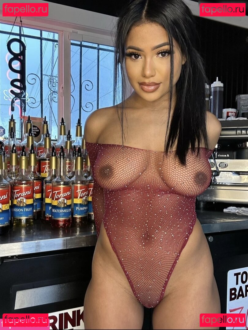 Zoebarista Nude Onlyfans Photo 25