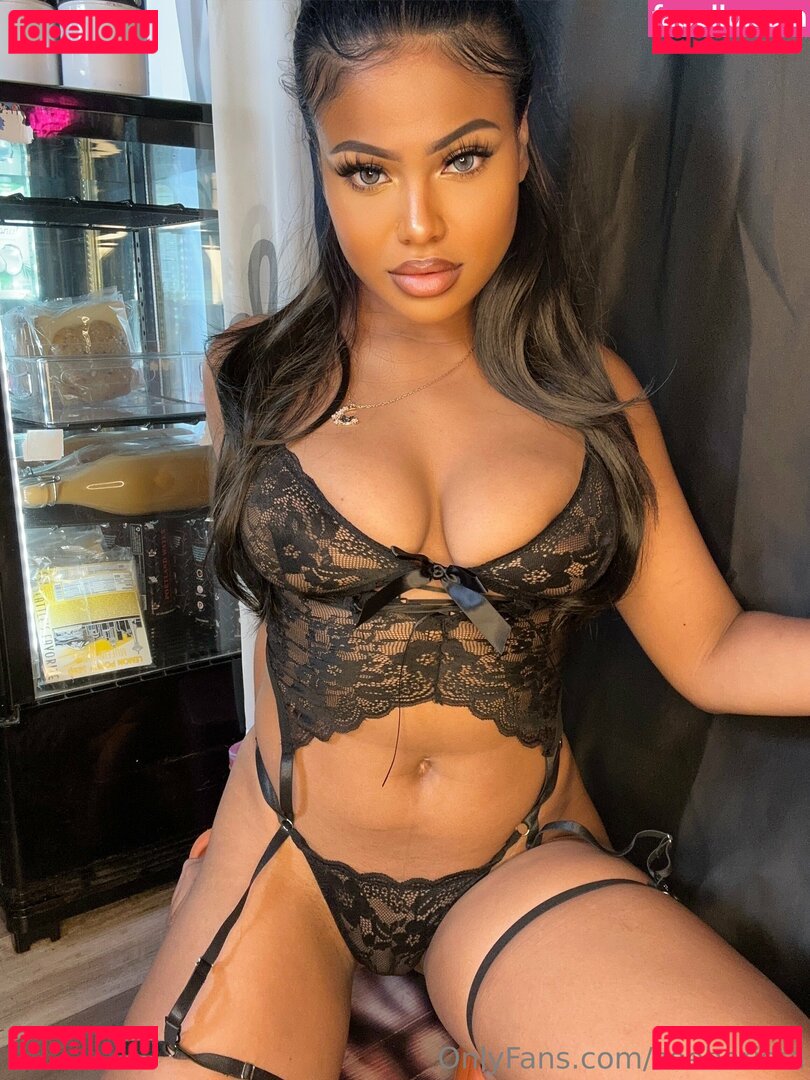 Zoebarista Nude Onlyfans Photo 20
