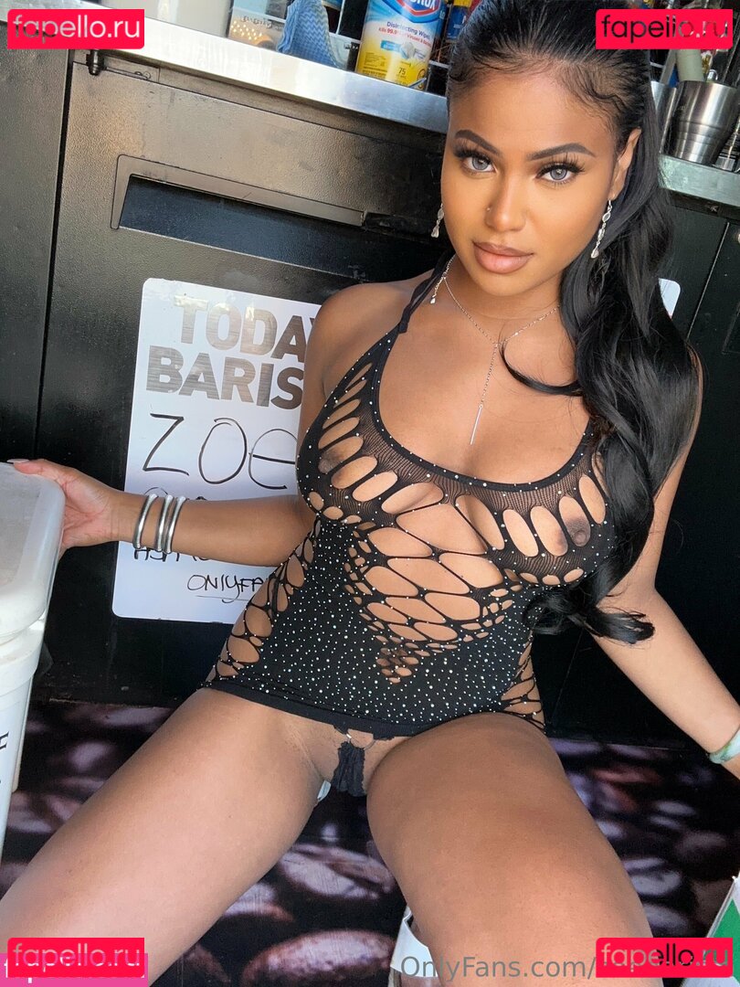 Zoebarista Nude Onlyfans Photo 3