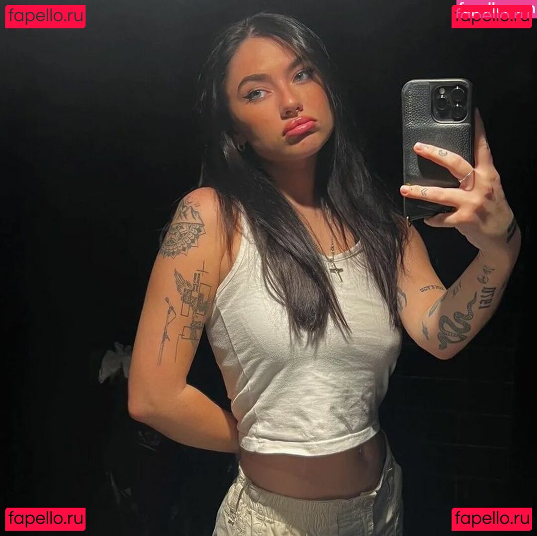 Olivia Boeyink Nude Onlyfans Photo 8