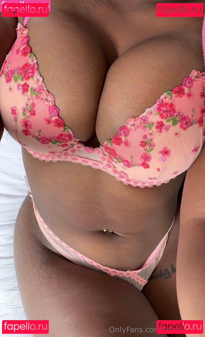 Sachia Vickery Nude Onlyfans Photo 14