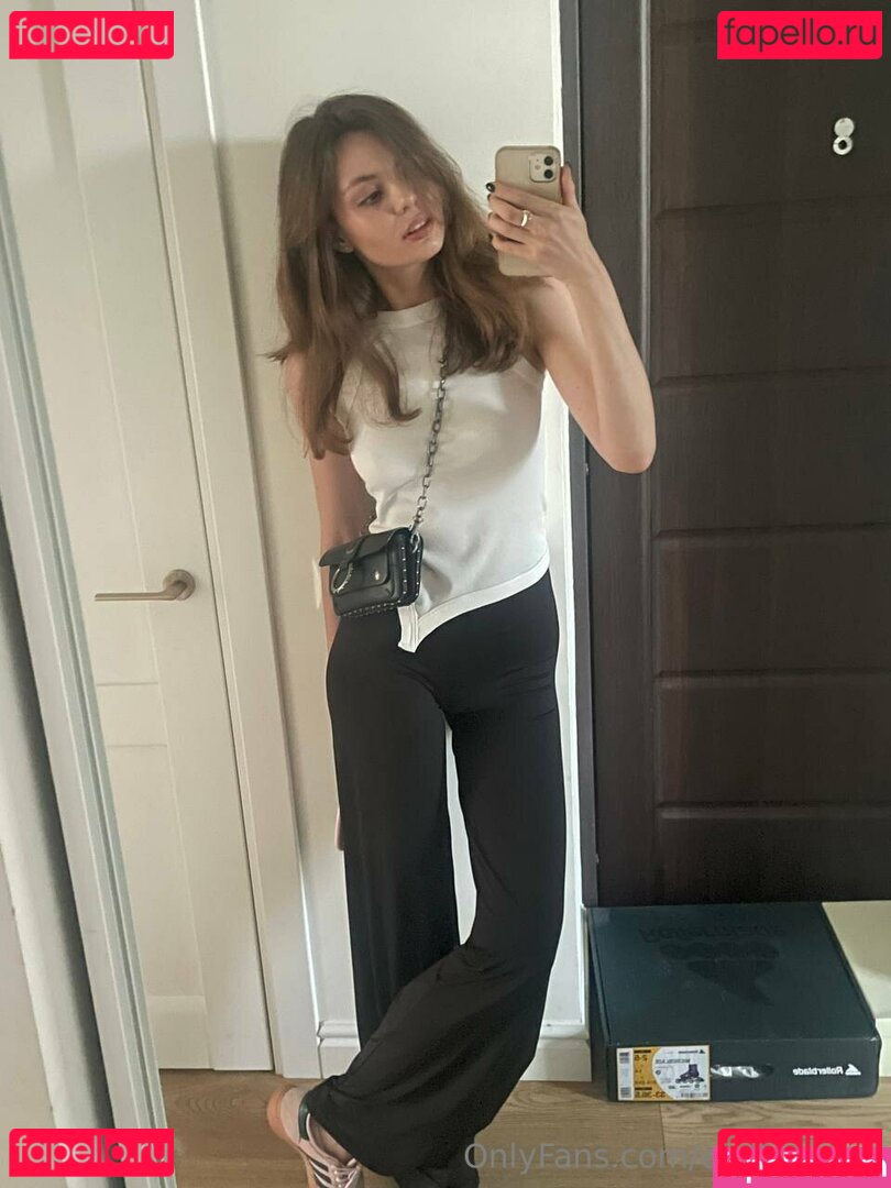 emilycutee Nude Onlyfans Photo 43