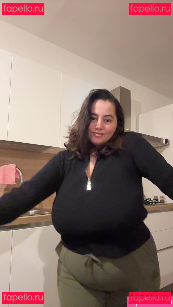 Soles Rodriguez Nude Onlyfans Photo 37