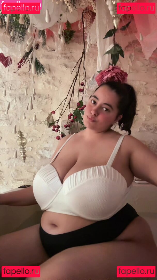 Soles Rodriguez Nude Onlyfans Photo 13
