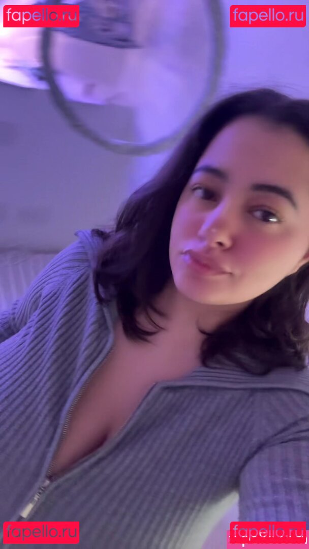 Soles Rodriguez Nude Onlyfans Photo 4