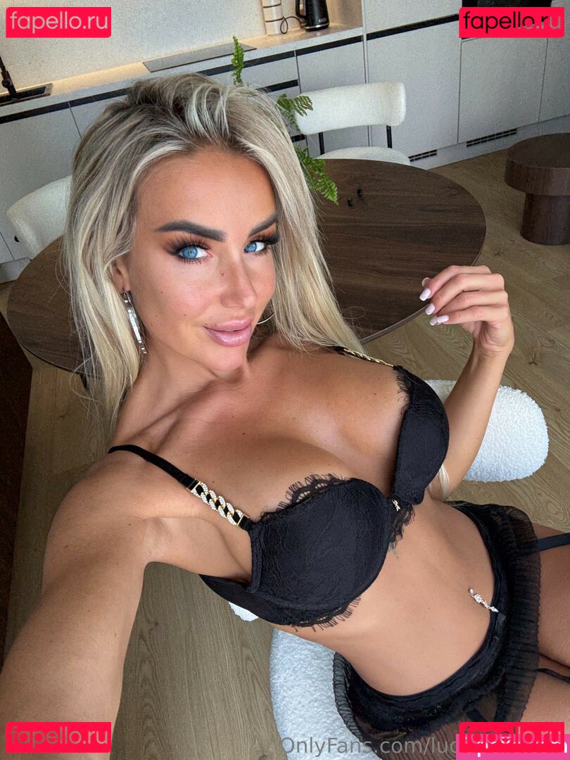 lucyseaczech Nude Onlyfans Photo 11