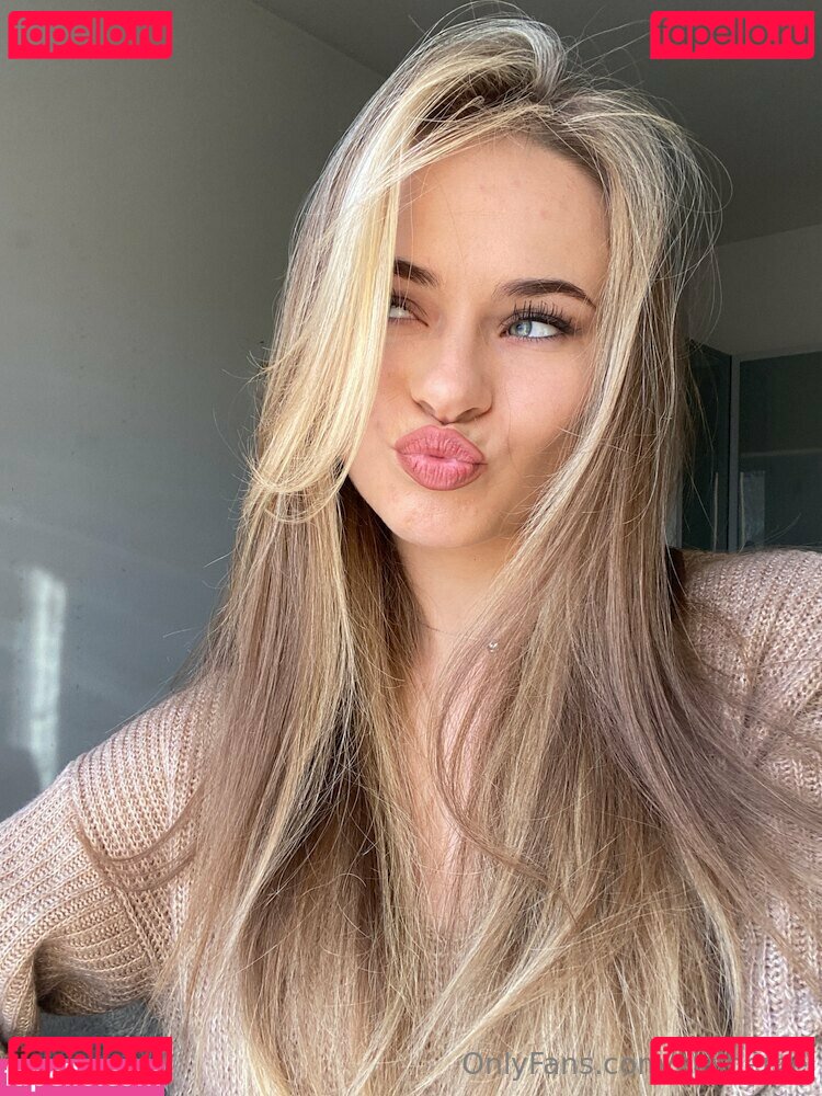 elaineme Nude Onlyfans Photo 22