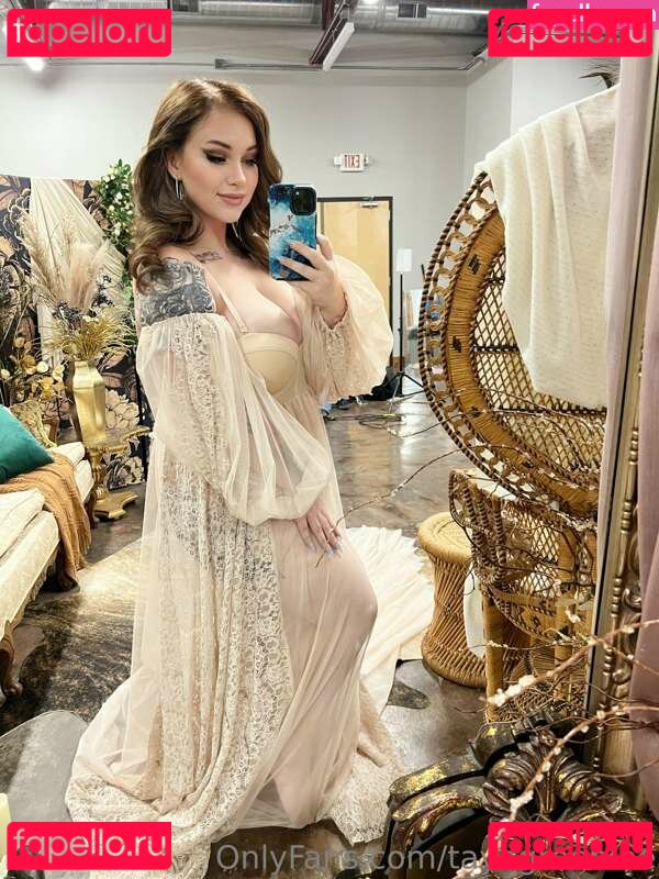 Milk Lady Nude Onlyfans Photo 4
